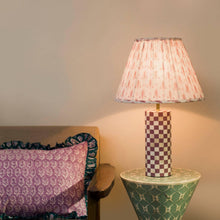 Load image into Gallery viewer, Green Table Lamp