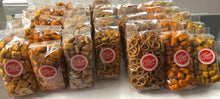 Load image into Gallery viewer, Gourmet Flavored Pretzels 🥨 “Honey Mustard Mix” | 1O'Shea's Candies Sweet Shop/2LB Bags