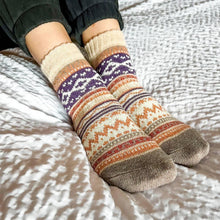 Load image into Gallery viewer, Beige| Eisley Retro Socks | Daisy Dunes