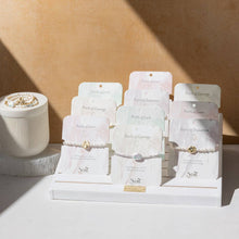 Load image into Gallery viewer, Pearl Affirmation Bracelet - Love/Gold |Scout Curated Wears