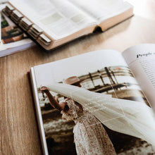 Load image into Gallery viewer, Bible Themes Handbook