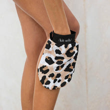 Load image into Gallery viewer, Eco-Friendly Exfoliating Glove - Leopard | KITSCH