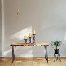 Load image into Gallery viewer, Candleholder