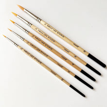 Load image into Gallery viewer, Watercolor paintbrush: 8