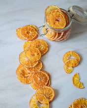 Load image into Gallery viewer, Dardimans California Crisps - Crispy Orange Slices | Snack Pack w/Tray - New!: 0.3oz