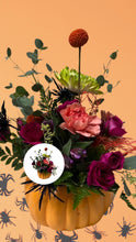 Load image into Gallery viewer, Sip &amp; Design Halloween Fresh Flower Class
