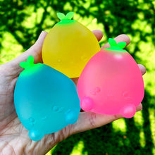 Load image into Gallery viewer, Super Duper Sugar Squisher - Mini Fruits 2 Pack set
