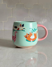 Load image into Gallery viewer, Cats Ceramic Mug
