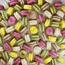 Load image into Gallery viewer, Classics Collection - Gift Box of 5 | Savor Patisserie French Macarons
