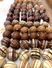 Load image into Gallery viewer, 15PC Truffles Gourmet Premium Assortment- Window Box | O'Shea's Candies Sweet Shop

