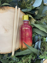 Load image into Gallery viewer, Capri Blue | 8 fl oz Reed Diffuser in Glimmer | Tinsel &amp; Spice

